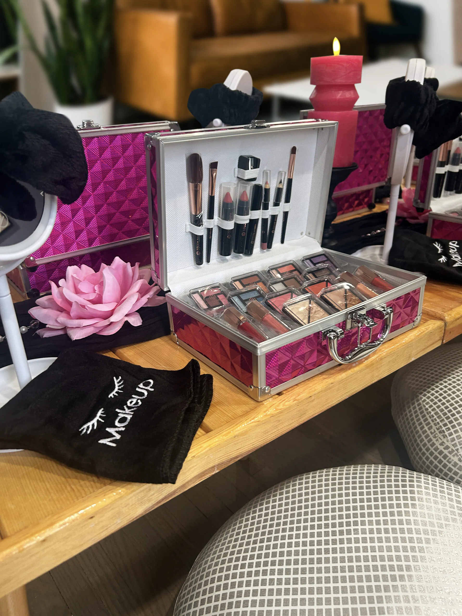 Glam Makeup Party