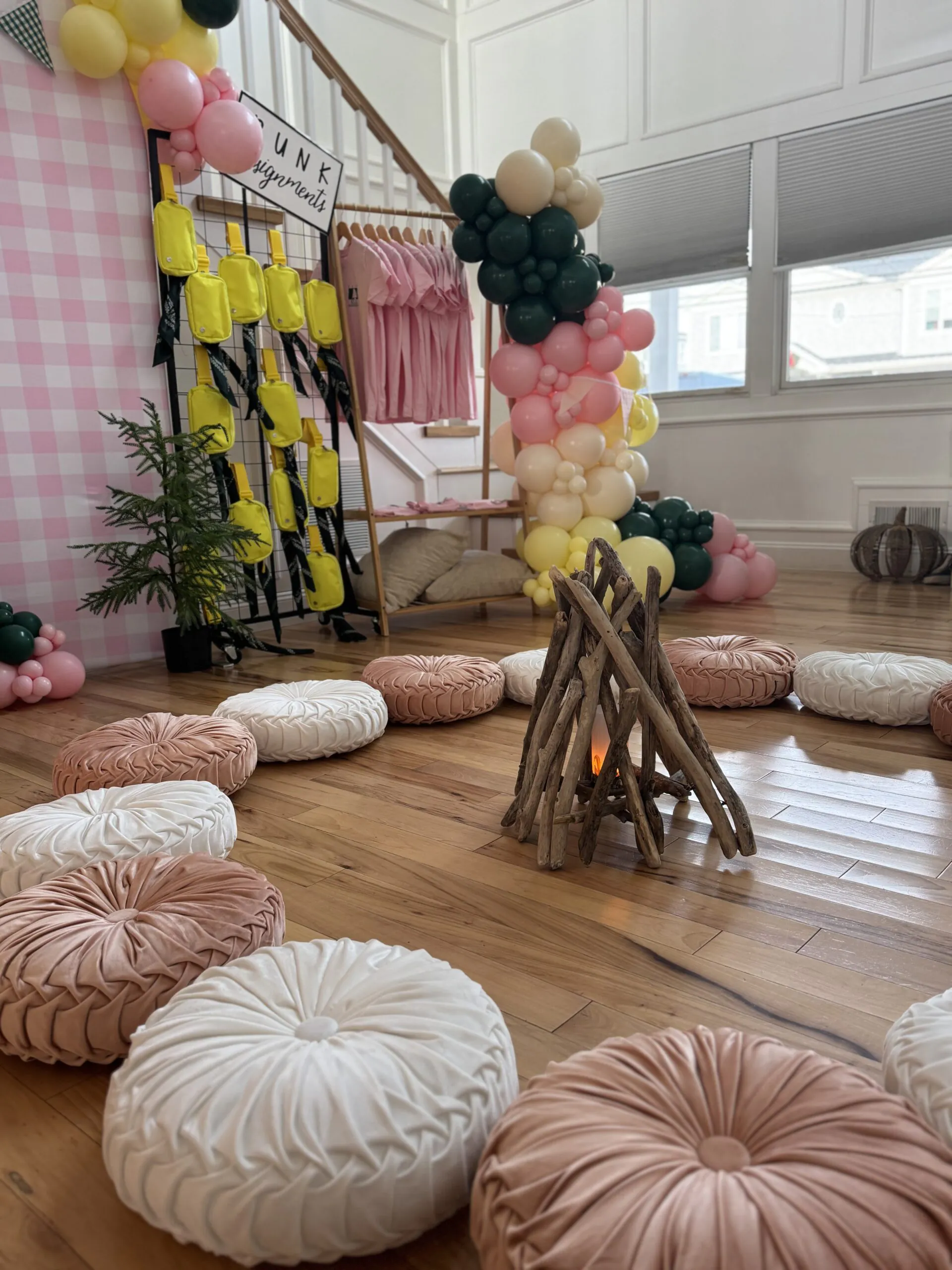 LED CAMPFIRE for party rental add-ons