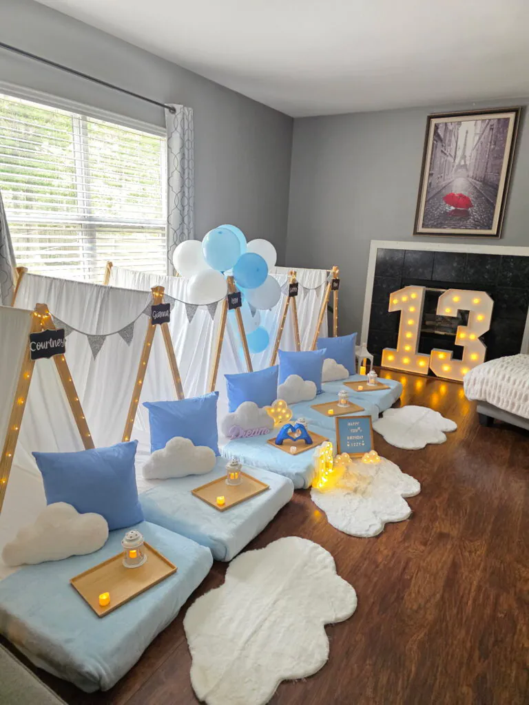 up in the cloud theme